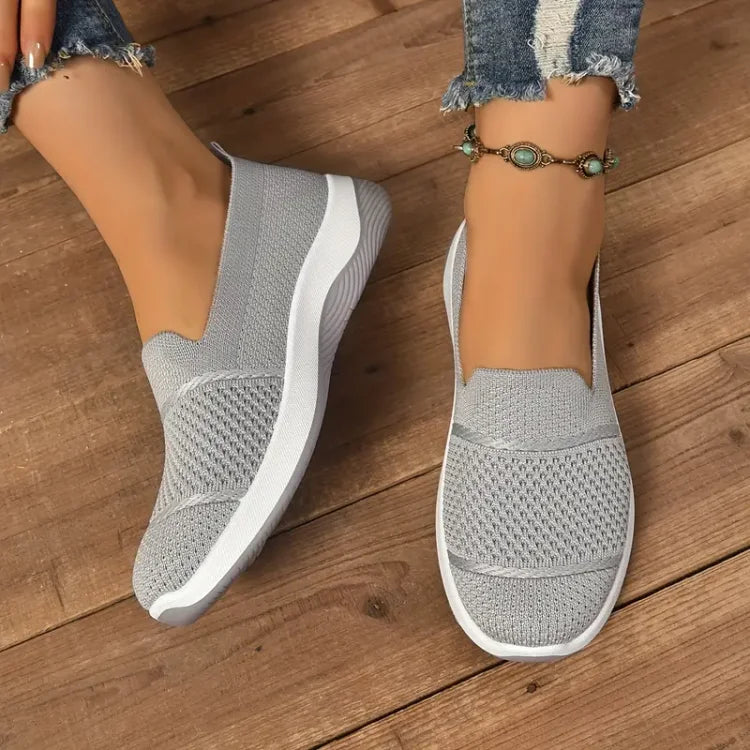 Calla Cushioned Sneakers