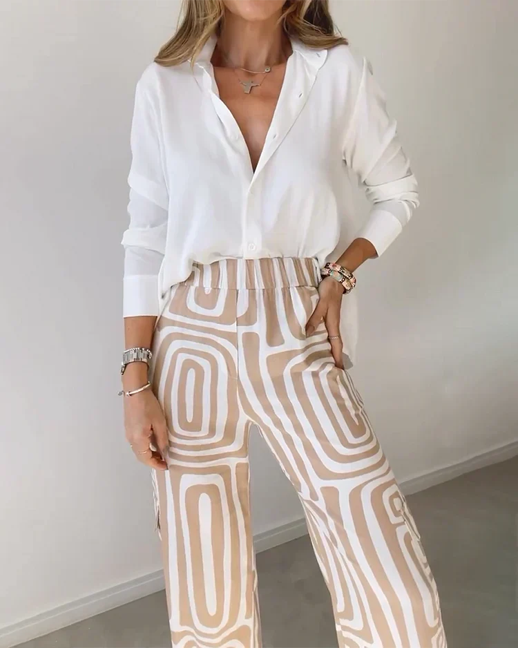 Giulia - Women's Two Piece Set with Geometric Print & Statement Belt