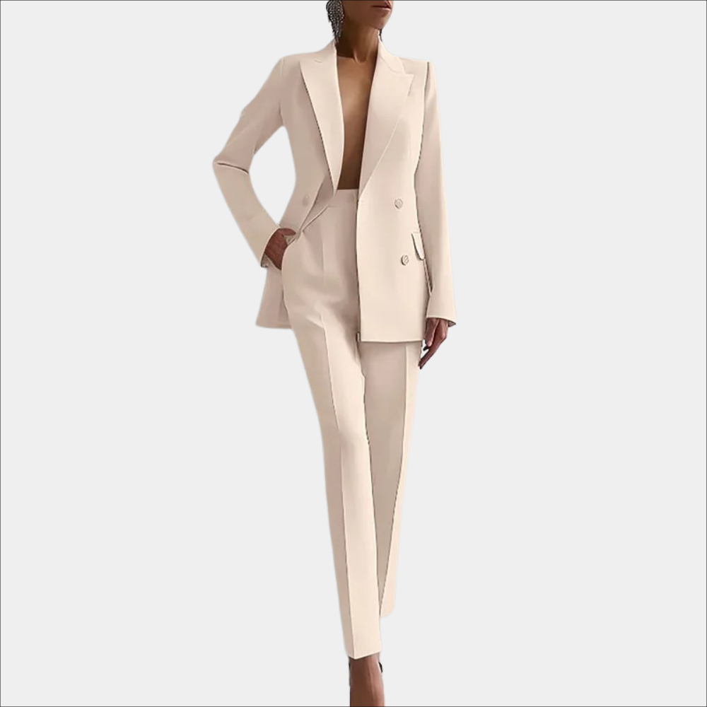 Chic Comfort – Women's Loungewear Set in Soft Fabric for Effortless Style and All-Day Comfort