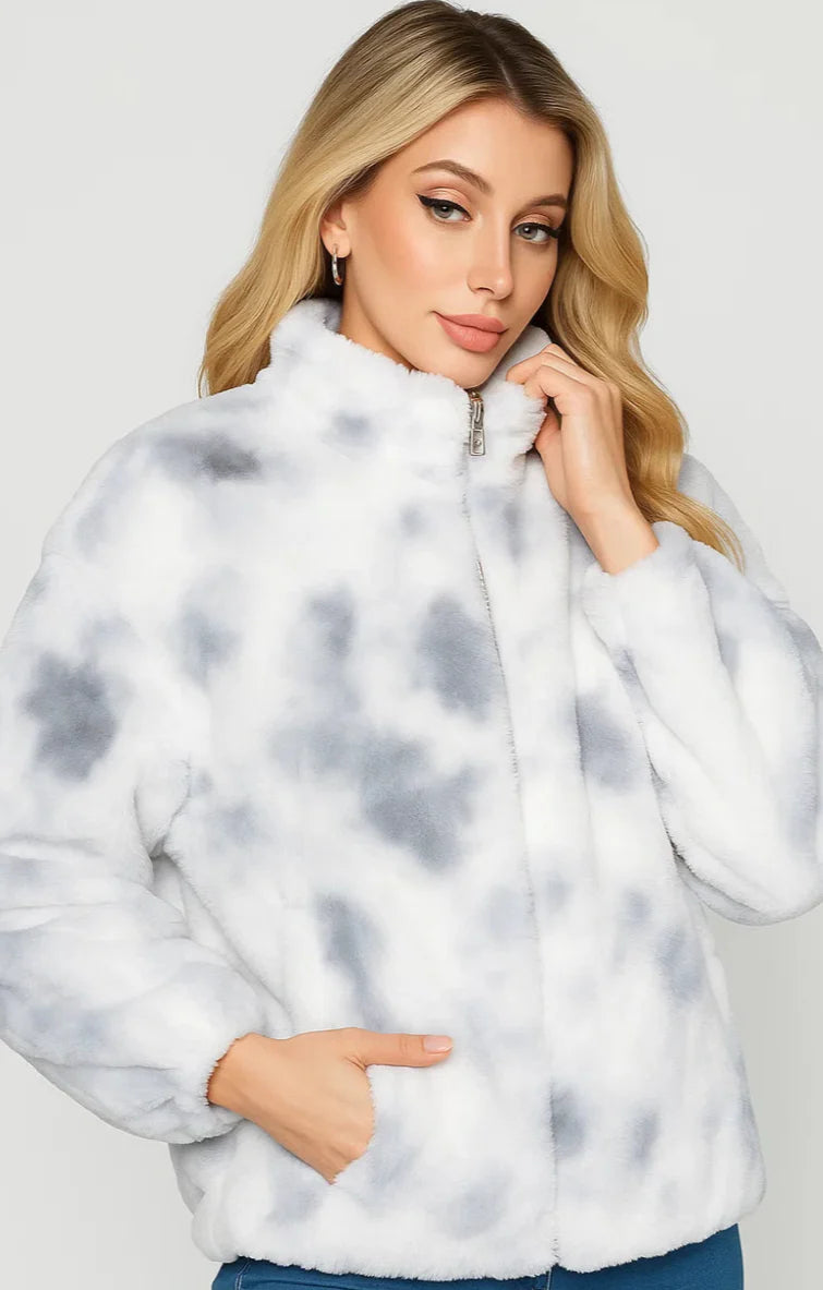 Cozy Puffer Jacket - Soft Fluffy Texture with Playful Navy Print for Cold Days