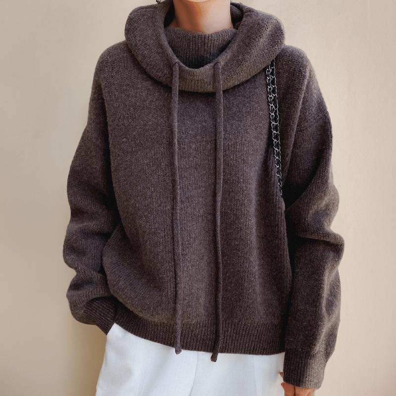 Variant image for Charlotte Merino Wool Turtleneck Sweater for Warmth and Elegant Style-11
