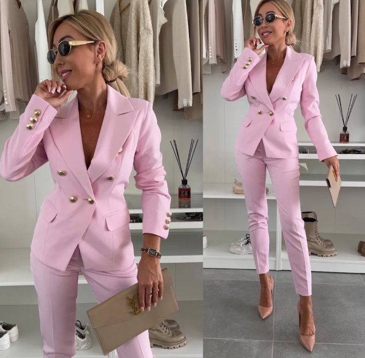 Luxe Women's Loungewear Set – Elegant Two-Piece Outfit for Ultimate Comfort and Effortless Style