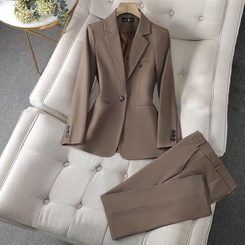 Claudia - Women's Suit Blazer and Trousers Set for Effortless Elegance