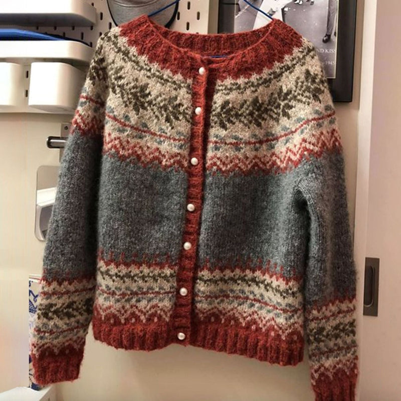 Norra - Women's Long Cardigan in Icelandic Wool for Ultimate Warmth and Style