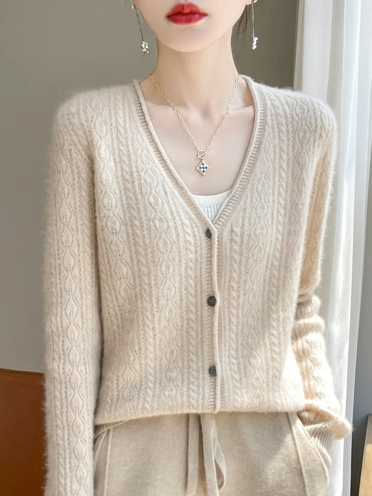 Variant image for Cashmere Merino V-Neck Women's Cardigan - Luxurious Softness & Eco-Friendly-4