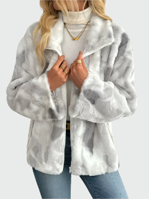 Modern Marble Pattern Fleece Jacket - Soft and Stylish Comfort for Women
