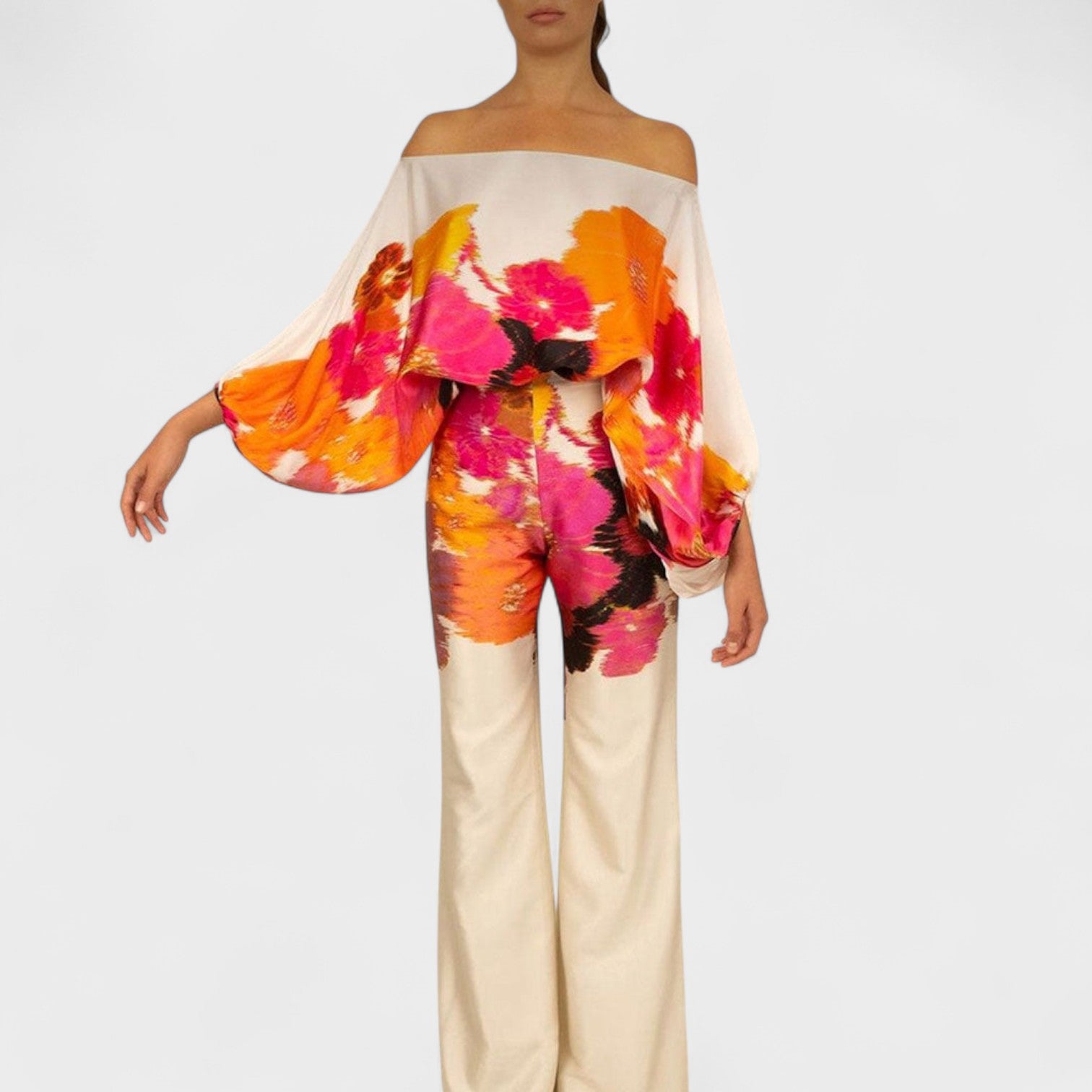 Clotilde – Elegant Two Piece Set for Effortless Day-to-Night Style with Artistic Prints