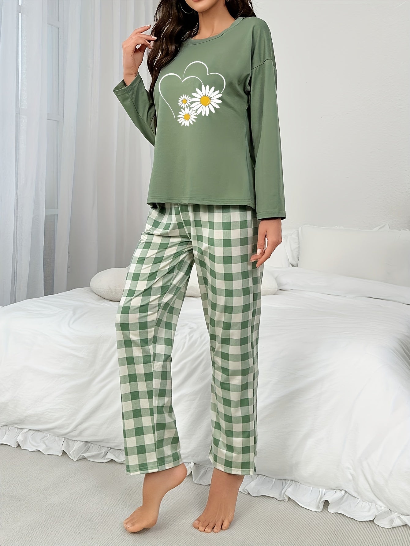 Noelia – Floral Print Pajama Set for Women with Cozy Long Sleeve Comfort