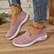 Calla Cushioned Sneakers