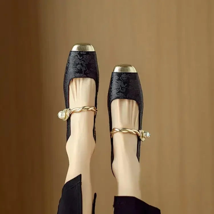 Carys Mary Jane Flats